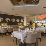 Hotel Sisus Marina Çeşme