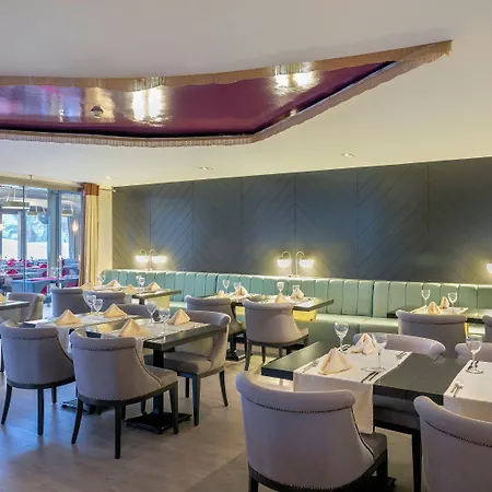 מלון Sisus Marina 4*