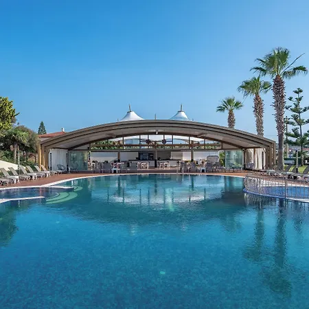 מלון Sisus Marina 4*