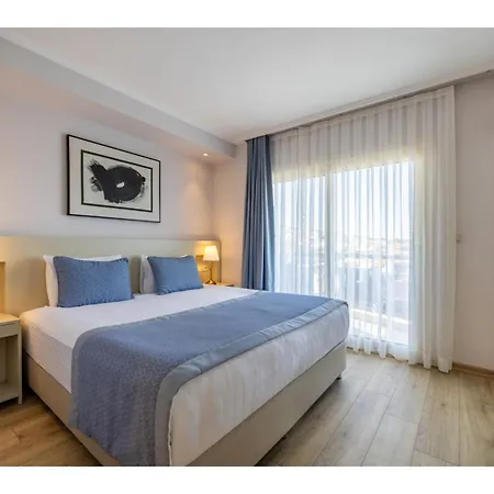 فندق Sisus Marina Çeşme