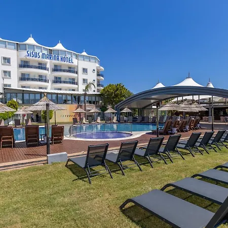 فندق Sisus Marina 4*